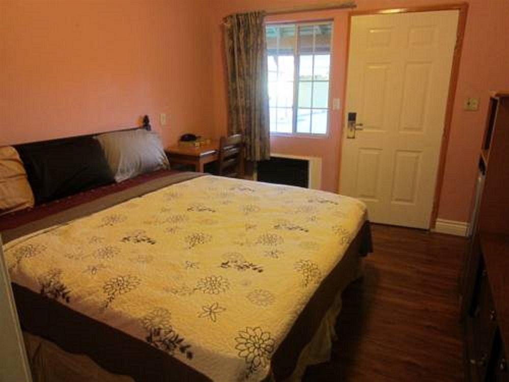 Travel Eagle Inn Motel ลองบีช ภายนอก รูปภาพ